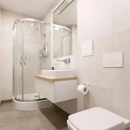 Апартаменти Close-central - Cozy Studio - Stare Miasto - K17 *